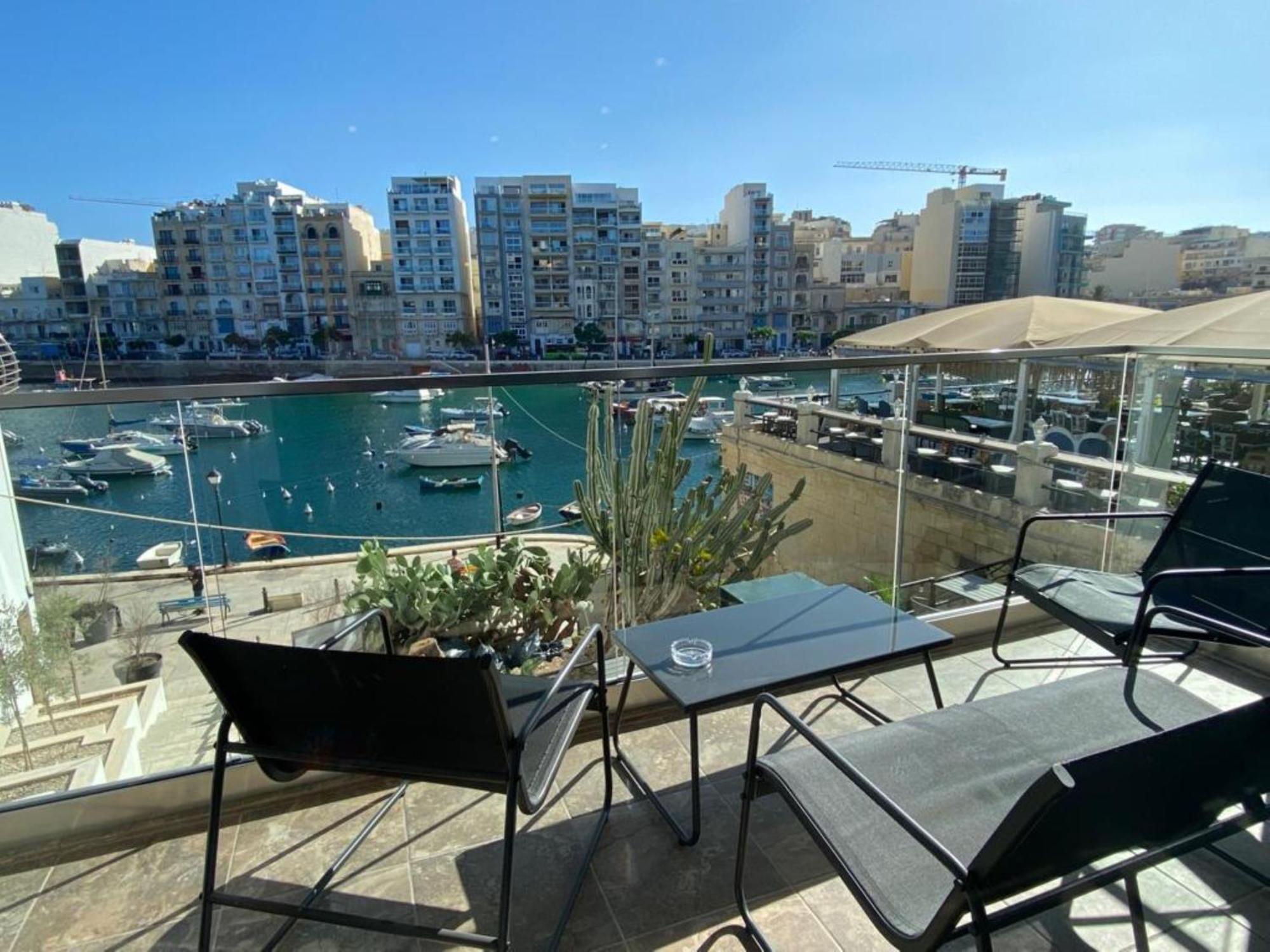 Ferienwohnung 86 Spinola Bay San Ġiljan Exterior foto