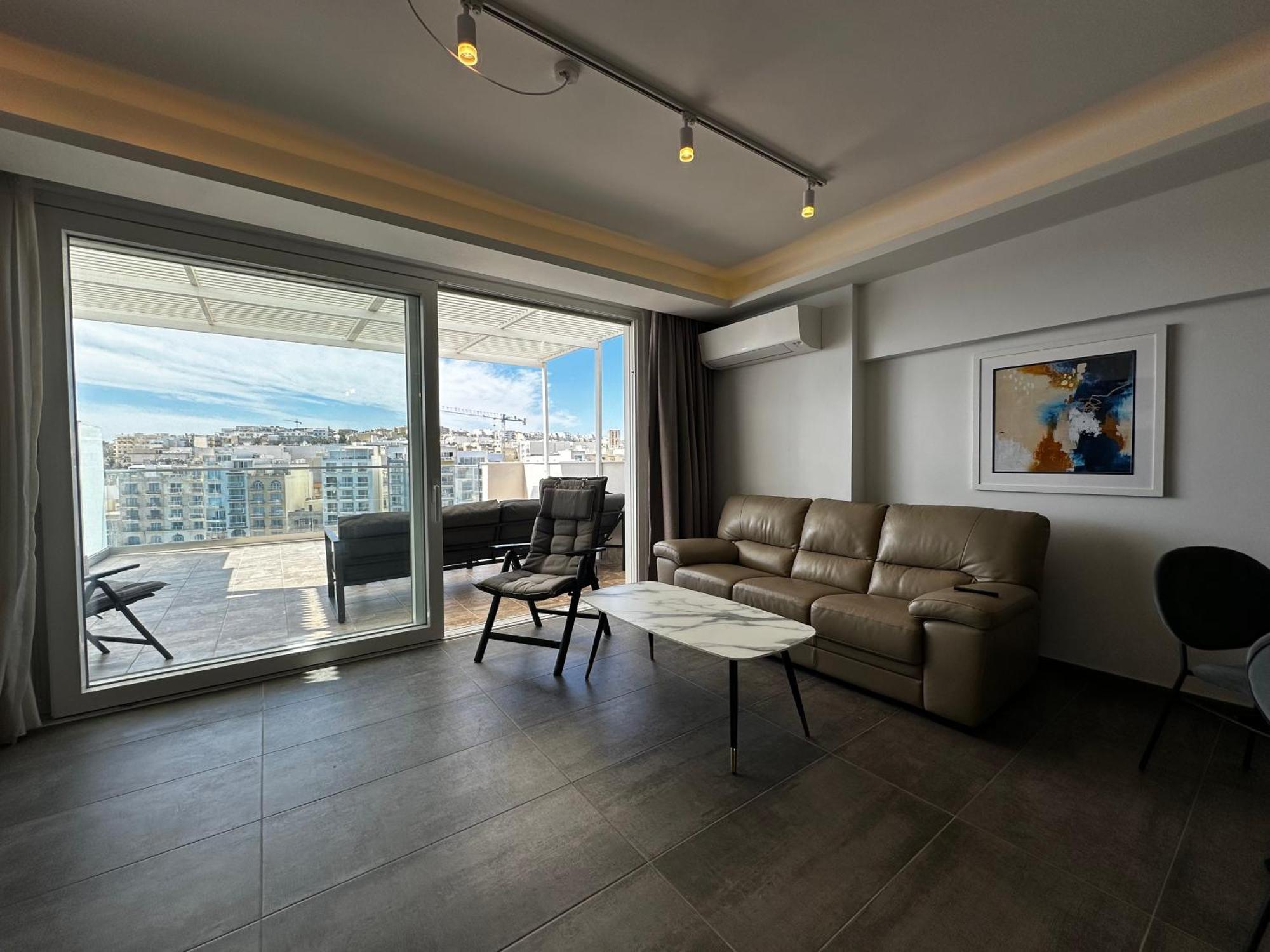 Ferienwohnung 86 Spinola Bay San Ġiljan Exterior foto