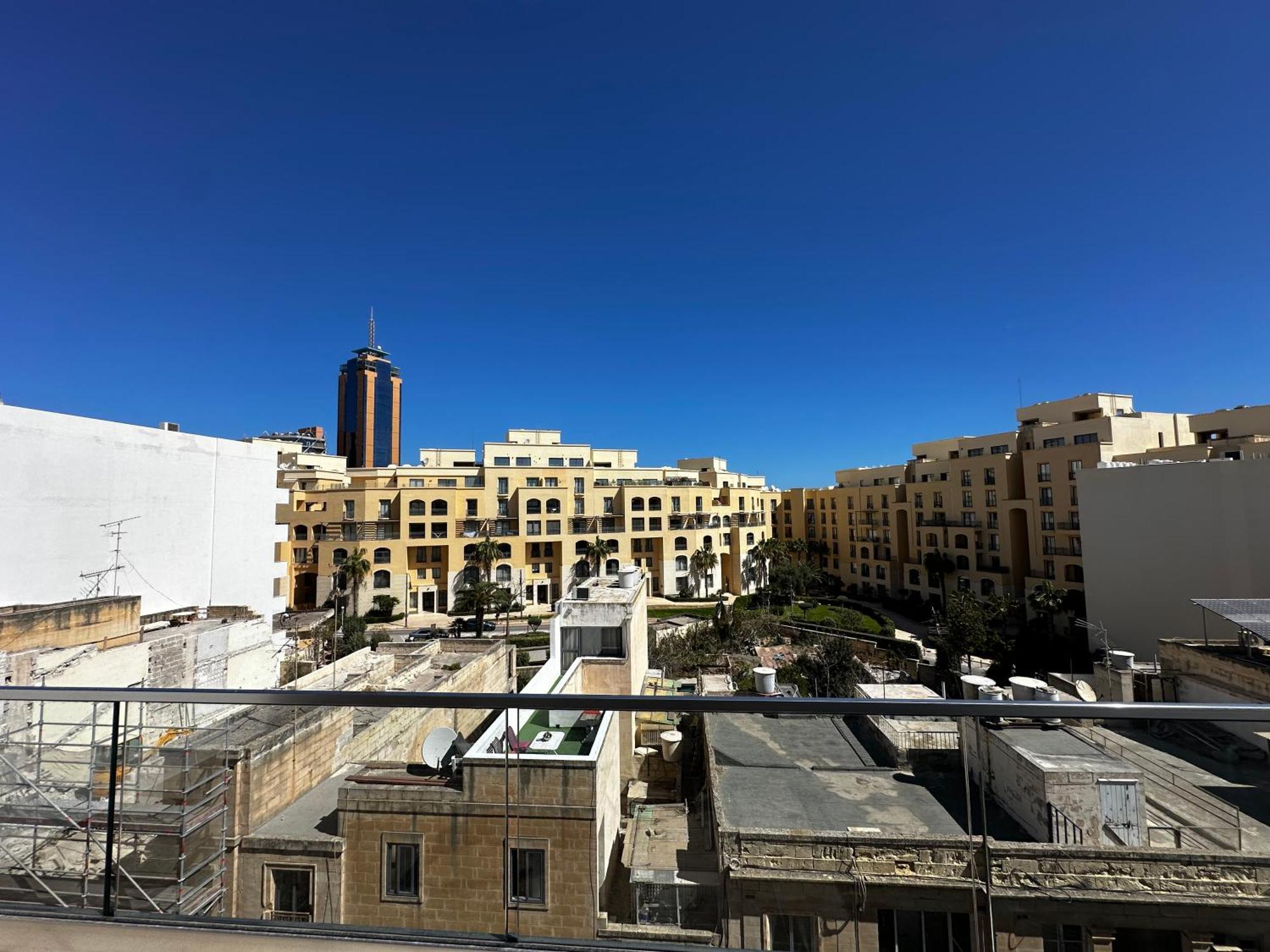 Ferienwohnung 86 Spinola Bay San Ġiljan Exterior foto