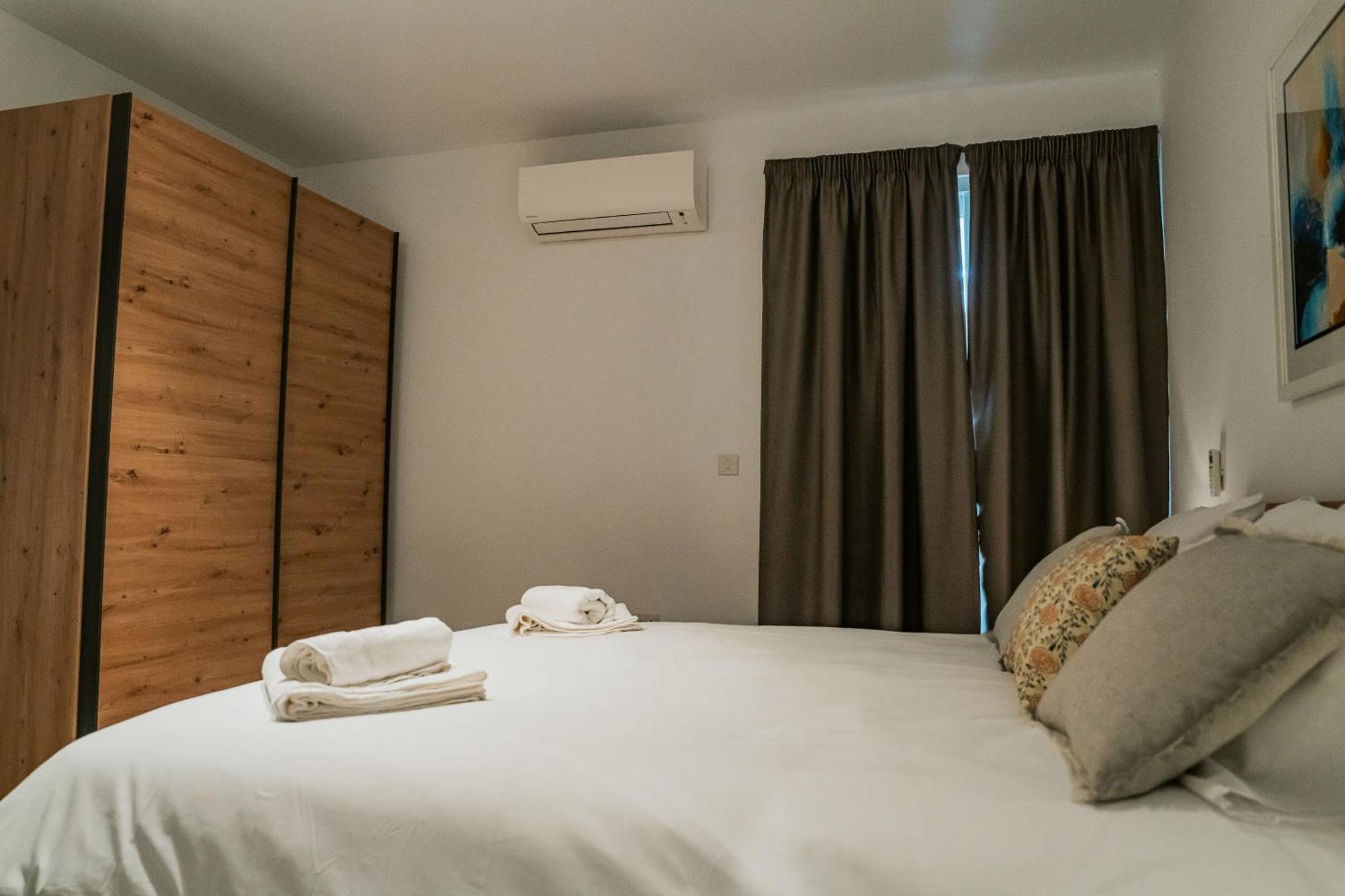 Ferienwohnung 86 Spinola Bay San Ġiljan Exterior foto