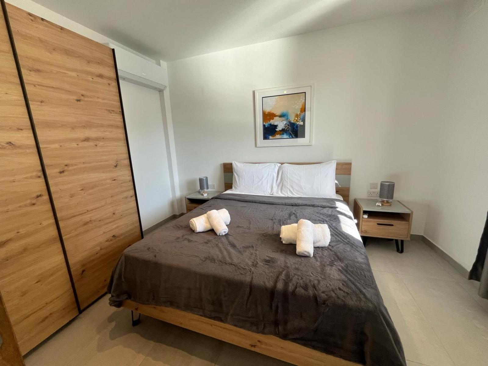 Ferienwohnung 86 Spinola Bay San Ġiljan Zimmer foto